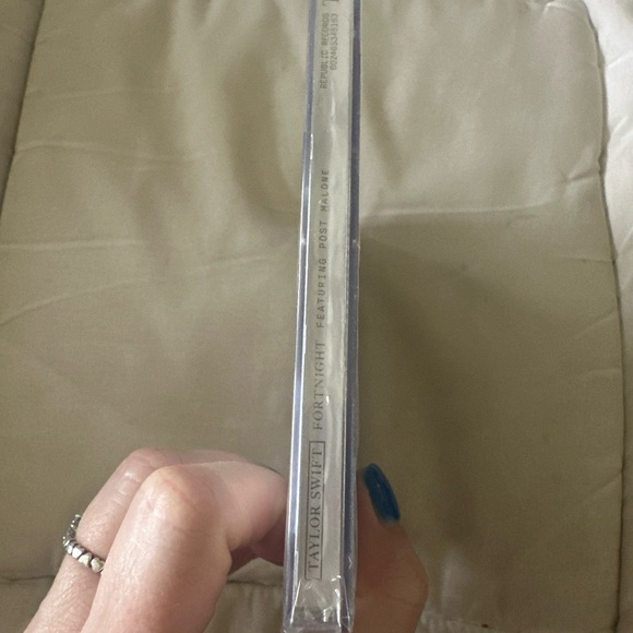 Taylor Swift featuring Post Malone Fortnite single CD sealed - Picture 2 of 7